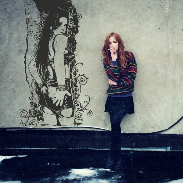 Vinilo decorativo chica sexy urbana