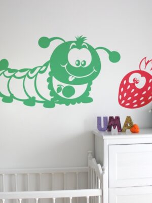 Vinilo infantil gusano y fresa